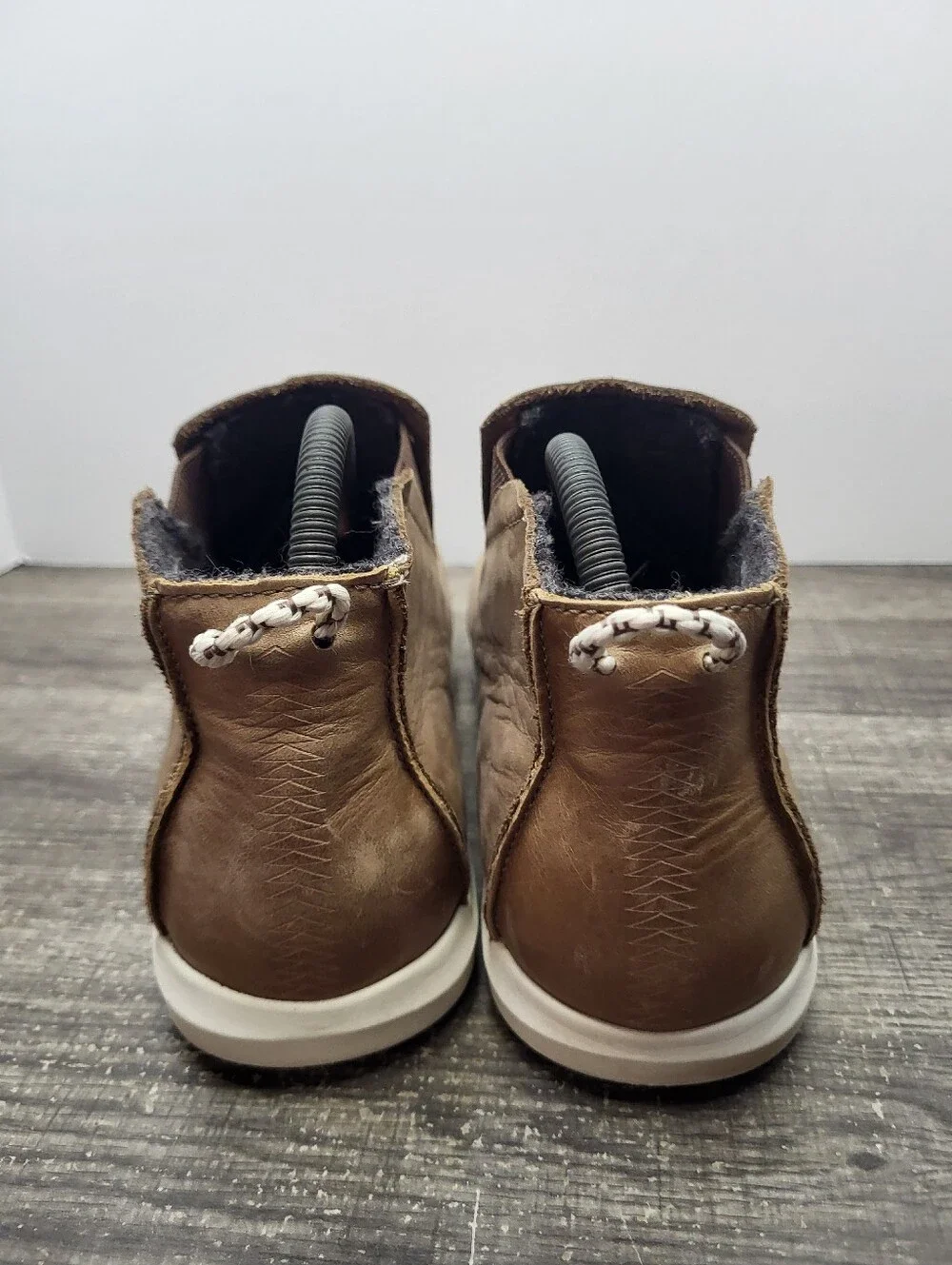 OluKai gently used